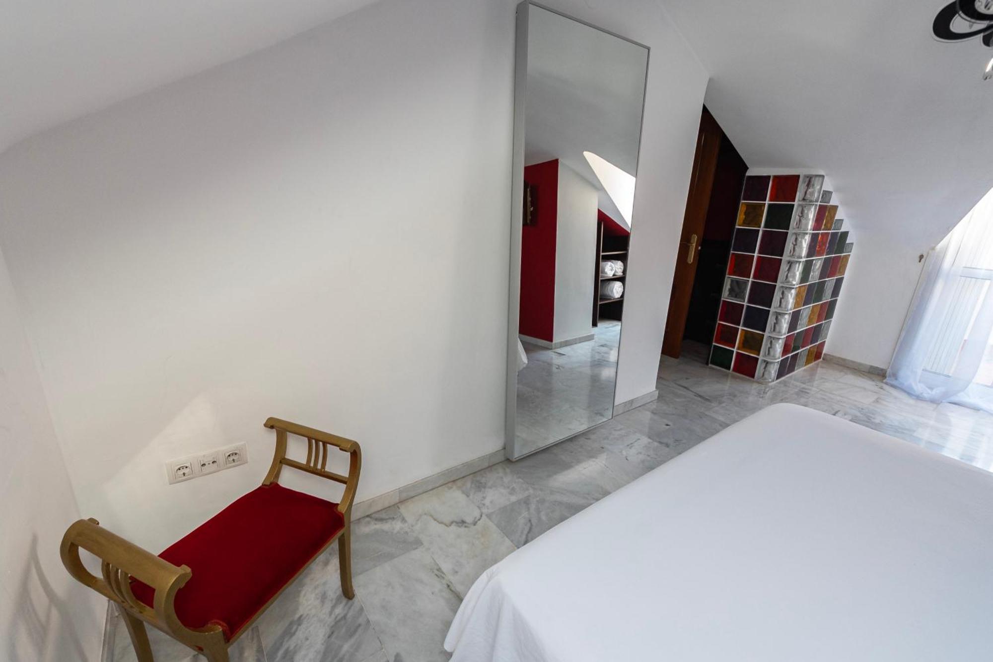 La Buhardilla De Olivia Apartman Málaga Kültér fotó