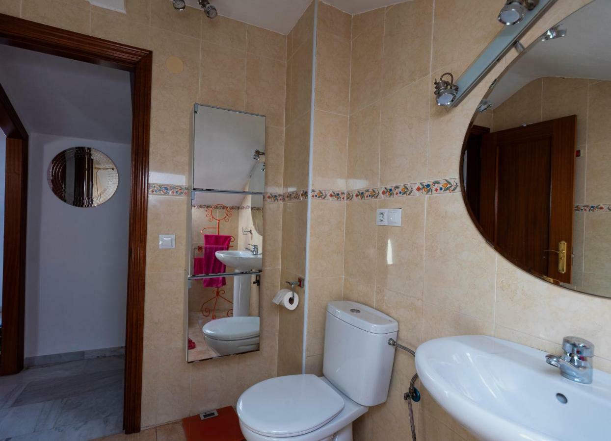 La Buhardilla De Olivia Apartman Málaga Kültér fotó